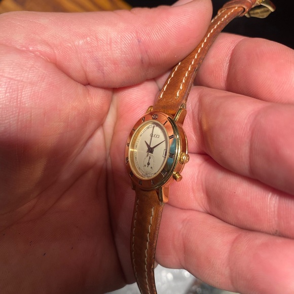 Gucci Vintage 3800L Ladies Chronograph Watch! New Battery! - Picture 7 of 12